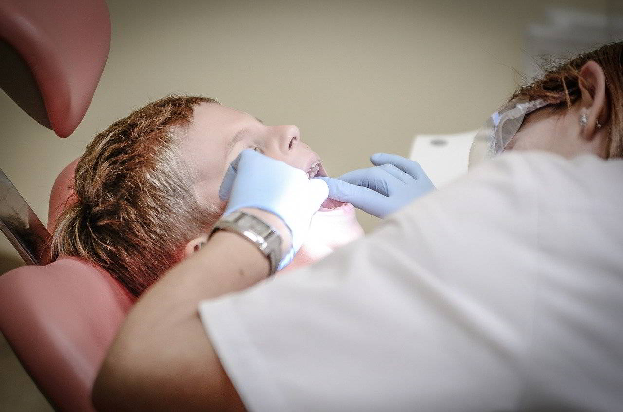 Otroški zobozdravnik mora biti kakovosten